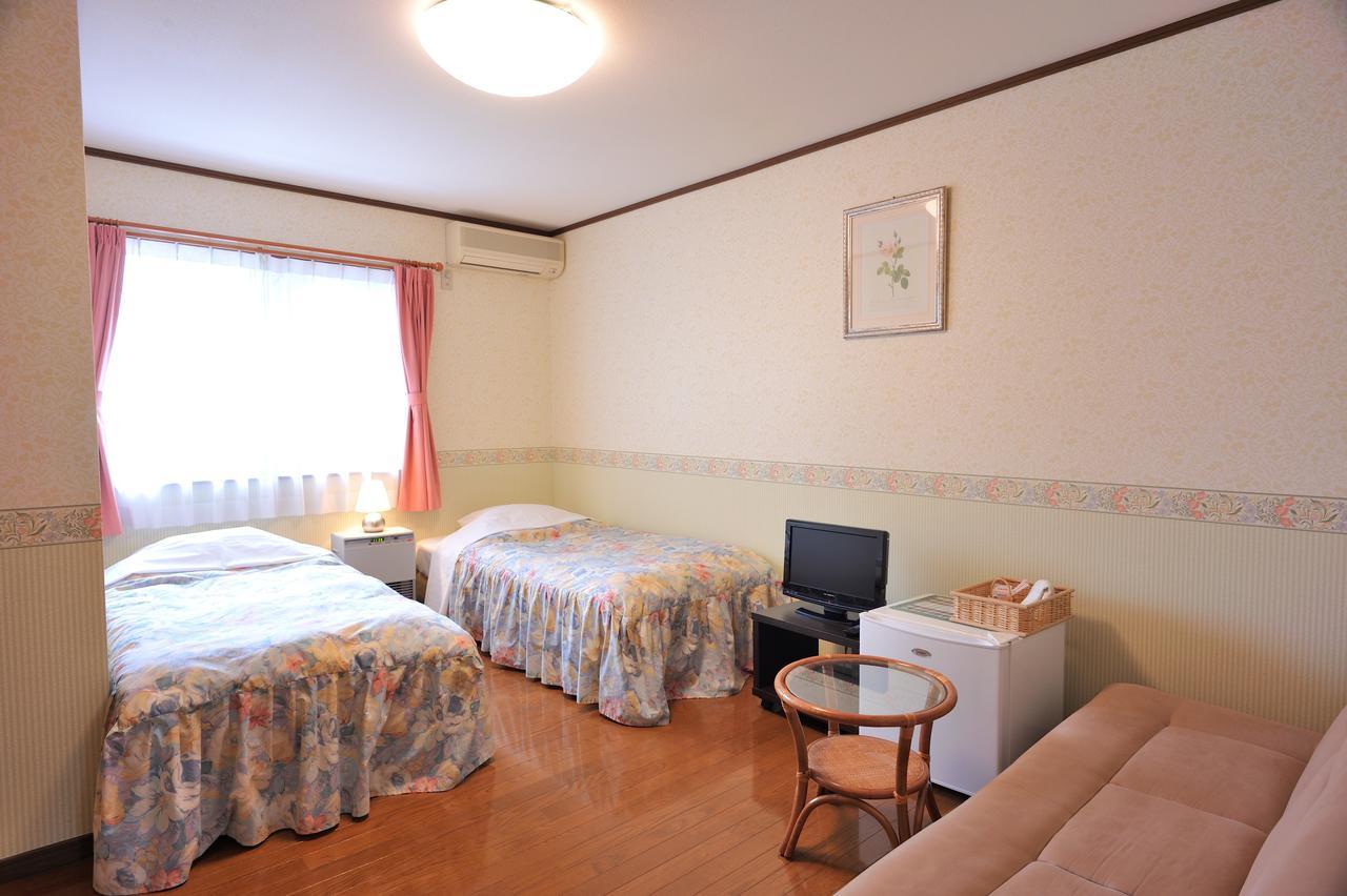 Anise Garden Hotel Hakuba Exterior photo